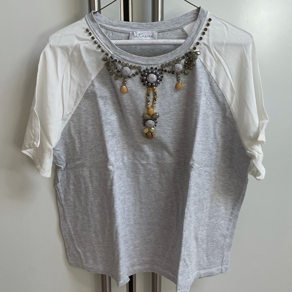 Mixed media Embellished T Shirt Like New - Picture 1 of 7